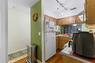 2635 SW 35th Pl, Gainesville, FL 32608 - Photo 13