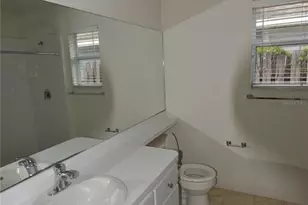 4930 NW 20th Dr, Gainesville, FL 32605 - Photo 33