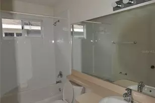 4930 NW 20th Dr, Gainesville, FL 32605 - Photo 17