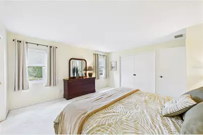 6948 W Country Club Drive N, Sarasota, FL 34243 - Photo 19