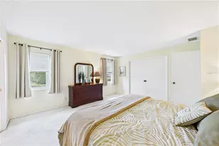 6948 W Country Club Dr N, Sarasota, FL 34243 - Photo 19