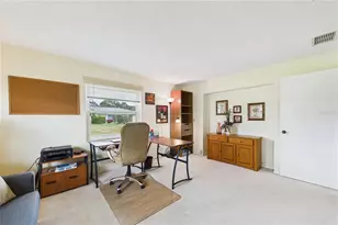 6948 W Country Club Dr N, Sarasota, FL 34243 - Photo 33