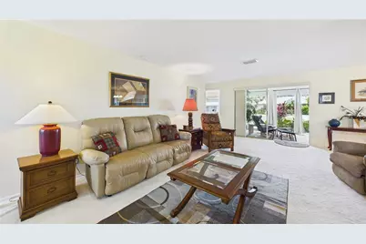 6948 W Country Club Drive N, Sarasota, FL 34243 - Photo 7