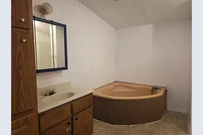 7311 NW 168th Lane, Trenton, FL 32693 - Photo 11