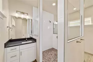 6718 SW 10th Ln, Gainesville, FL 32607 - Photo 13