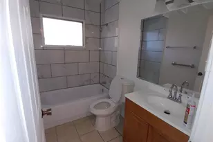 2904 NE 11th Terrace, Gainesville, FL 32609 - Photo 5