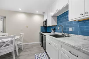 1700 SW 16th Ct, Gainesville, FL 32608 - Photo 9