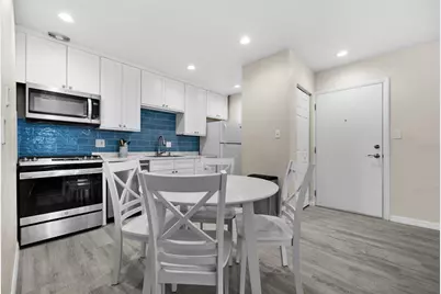 1700 SW 16th Court #E9, Gainesville, FL 32608 - Photo 7