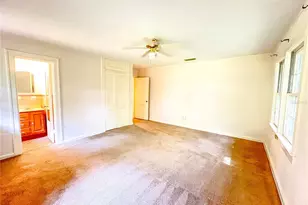 1403 NW 11th Rd, Gainesville, FL 32605 - Photo 13