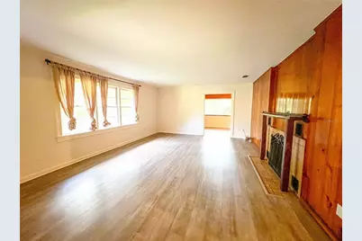 1403 NW 11th Road, Gainesville, FL 32605 - Photo 3