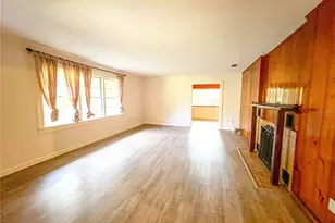 1403 NW 11th Rd, Gainesville, FL 32605 - Photo 3