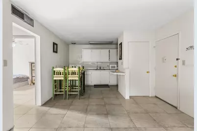 1700 SW 16th Court #B-28, Gainesville, FL 32608 - Photo 7