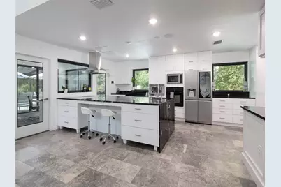 2261 NW 24th Avenue, Gainesville, FL 32605 - Photo 9