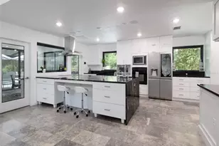 2261 NW 24th Ave, Gainesville, FL 32605 - Photo 9