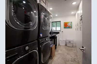 2261 NW 24th Avenue, Gainesville, FL 32605 - Photo 23