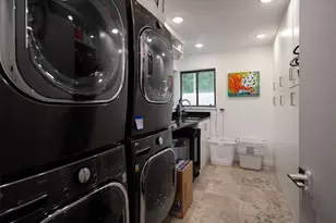 2261 NW 24th Ave, Gainesville, FL 32605 - Photo 23