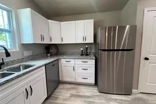 23147 NW 181st Pl, High Springs, FL 32643 - Photo 5
