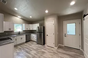 23147 NW 181st Pl, High Springs, FL 32643 - Photo 9