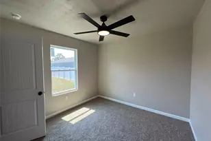 23147 NW 181st Pl, High Springs, FL 32643 - Photo 17