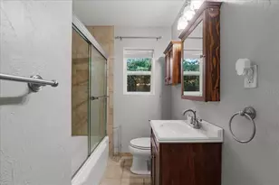 3404 NW 4th St, Gainesville, FL 32609 - Photo 7