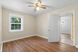 3404 NW 4th St, Gainesville, FL 32609 - Photo 9