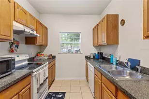 1573 NW 29 Rd, Gainesville, FL 32605 - Photo 11