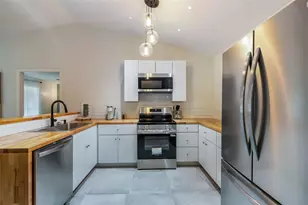 3222 SW 27th St, Gainesville, FL 32608 - Photo 11