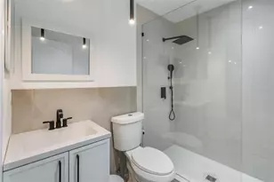 3222 SW 27th St, Gainesville, FL 32608 - Photo 29