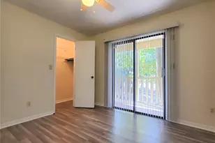 2127 SW 39 Dr, Gainesville, FL 32607 - Photo 11