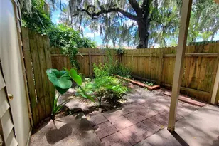 2207 SW 39 Dr, Gainesville, FL 32607 - Photo 9