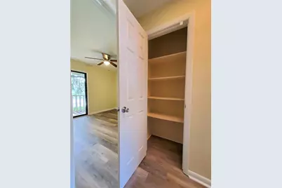 2207 SW 39th Dr, Gainesville, FL 32607 - Photo 13