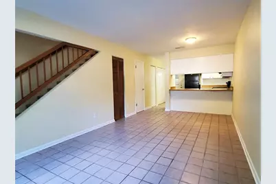 2207 SW 39th Dr, Gainesville, FL 32607 - Photo 3