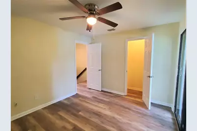 2207 SW 39th Dr, Gainesville, FL 32607 - Photo 15