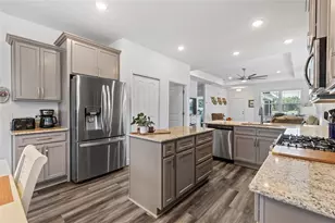 24302 SW 18th Ln, Newberry, FL 32669 - Photo 7