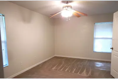 4981 SW 17th Terrace, Gainesville, FL 32608 - Photo 15