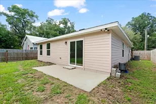 1111 SE 2nd Ave, Gainesville, FL 32641 - Photo 23
