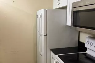 3800 SW 20th Ave, Gainesville, FL 32607 - Photo 3