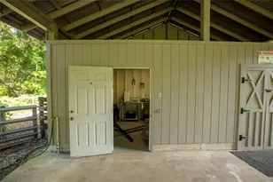 523 SE 28th Way, Melrose, FL 32666 - Photo 11