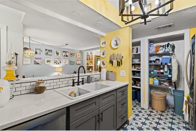 900 SW 62nd Boulevard #H43, Gainesville, FL 32607 - Photo 11