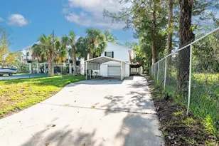 145 SE 904th Ave, Suwannee, FL 32692 - Photo 3