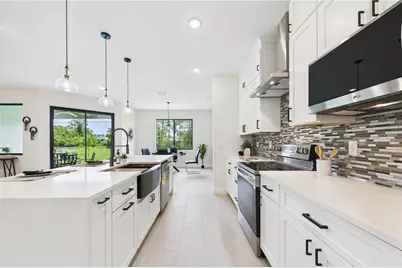 797 Tejon Avenue SW, Palm Bay, FL 32908 - Photo 7