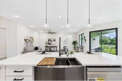 797 Tejon Avenue SW, Palm Bay, FL 32908 - Photo 9