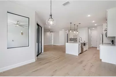 825 Tejon Avenue SW, Palm Bay, FL 32908 - Photo 9