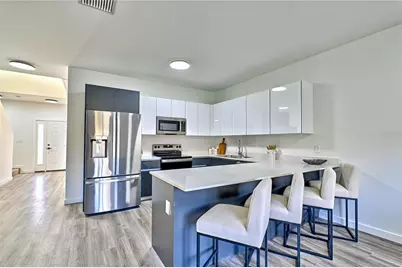 1593 NW 29th Road #5, Gainesville, FL 32605 - Photo 3