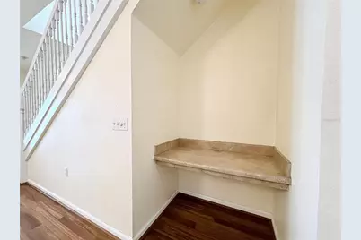 4877 NW 42nd Road #106, Gainesville, FL 32606 - Photo 5