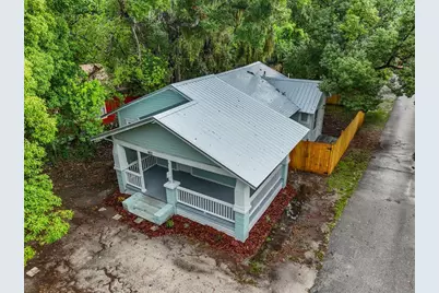 902 NW 4th Place, Gainesville, FL 32601 - Photo 3