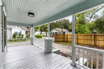 902 NW 4th Place, Gainesville, FL 32601 - Photo 9