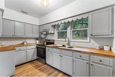 902 NW 4th Place, Gainesville, FL 32601 - Photo 17