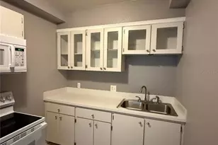 644 4th Ave S, Saint Petersburg, FL 33701 - Photo 7