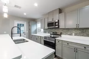 282 SW Kimberly Ln, Lake City, FL 32024 - Photo 9